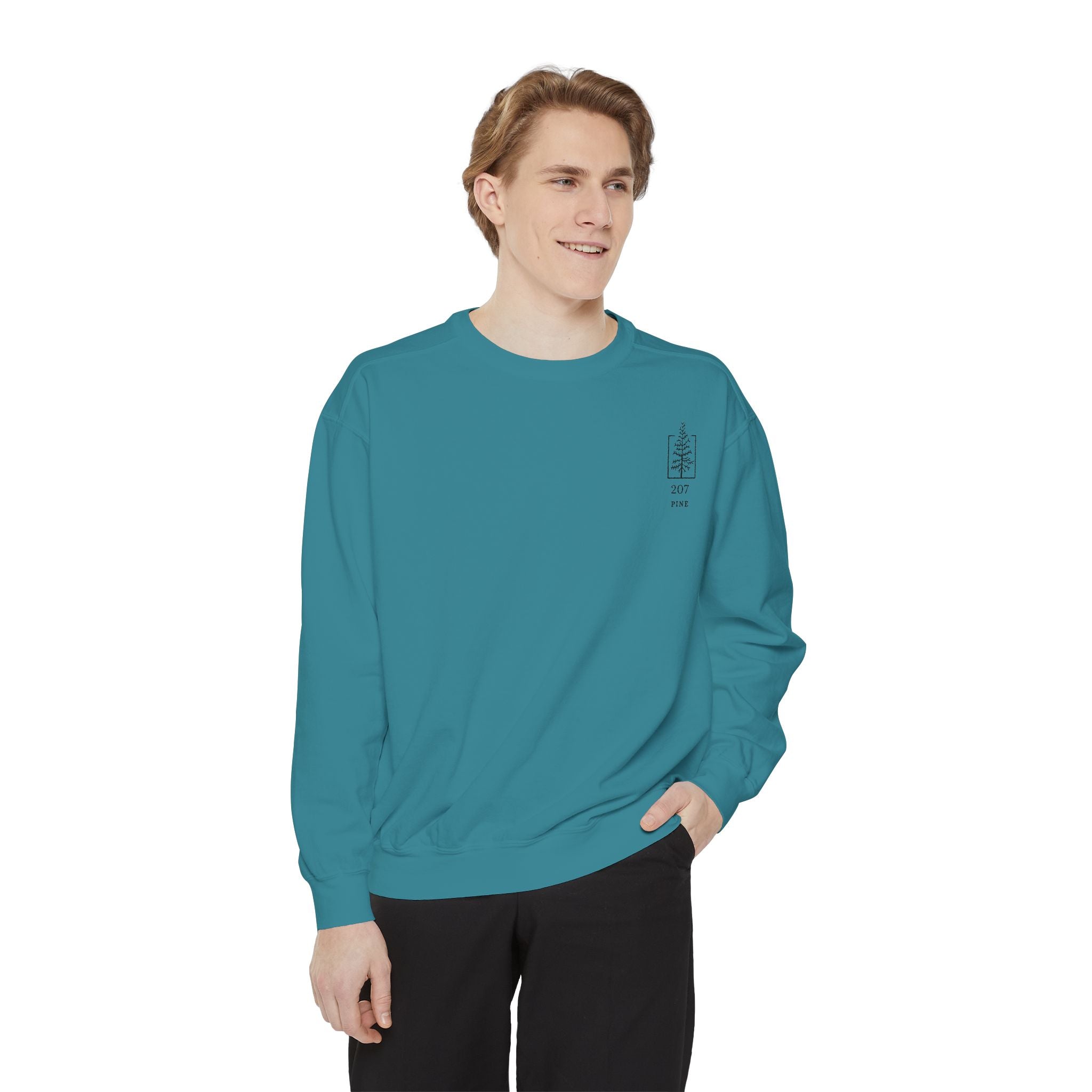 207 Pine Moose Unisex Crew Neck