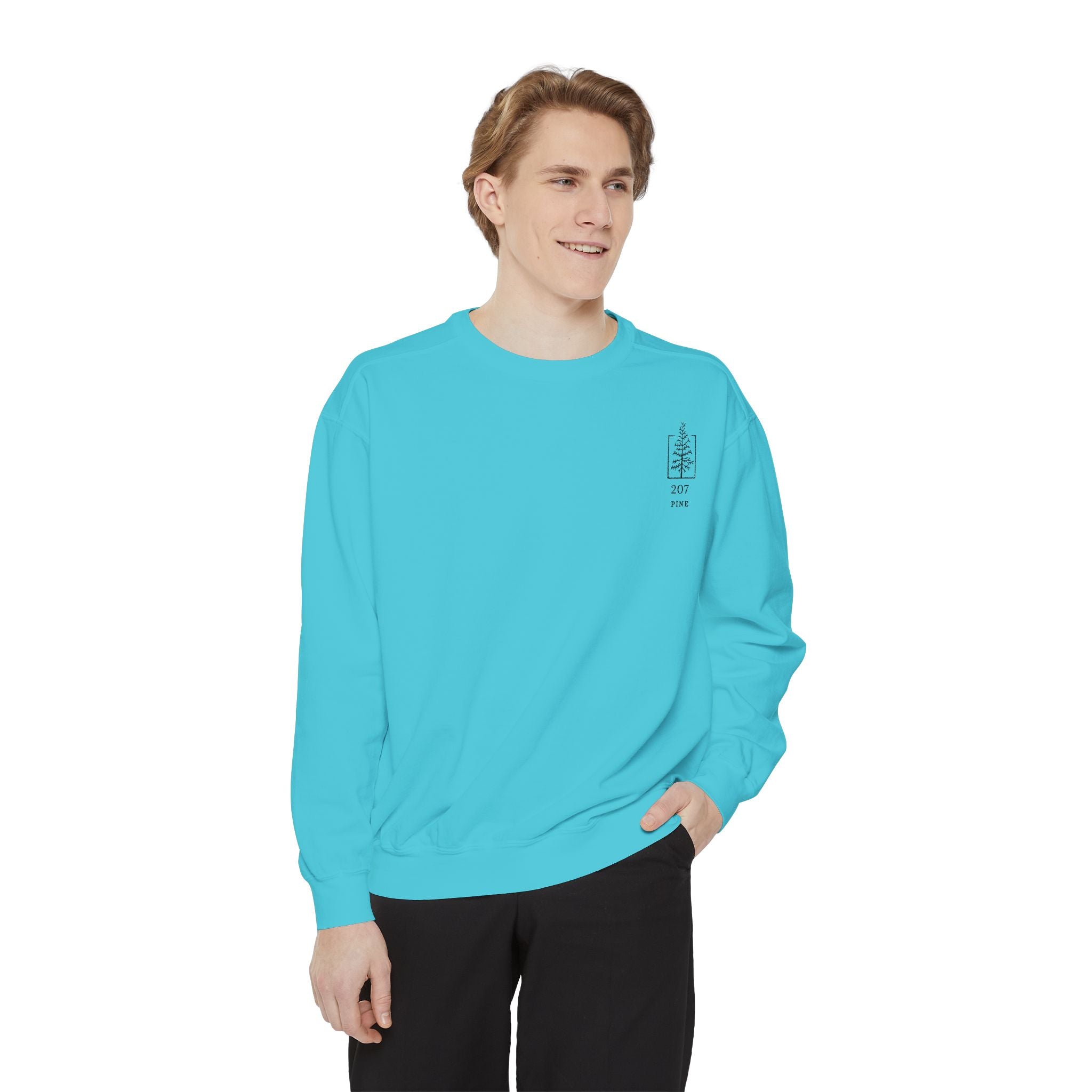 207 Pine Moose Unisex Crew Neck